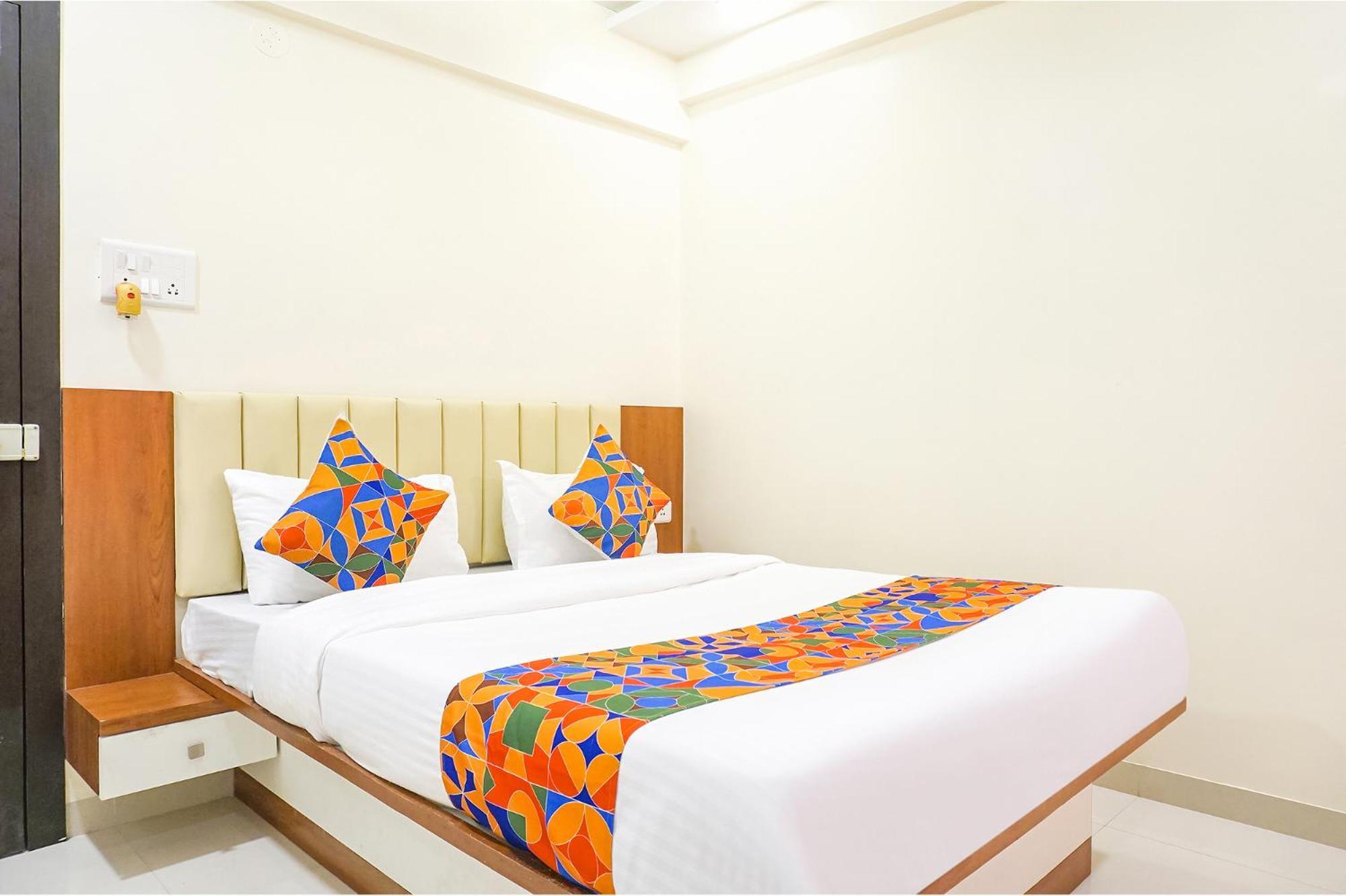 Fabhotel Majestic Luxurious - Nr Rajaram Bhiku Pathare Stadium Pune Extérieur photo